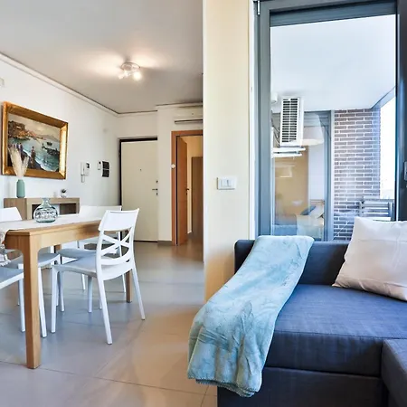 Sebeto Apartments With Parking & Netfilx Naples Exterior photo