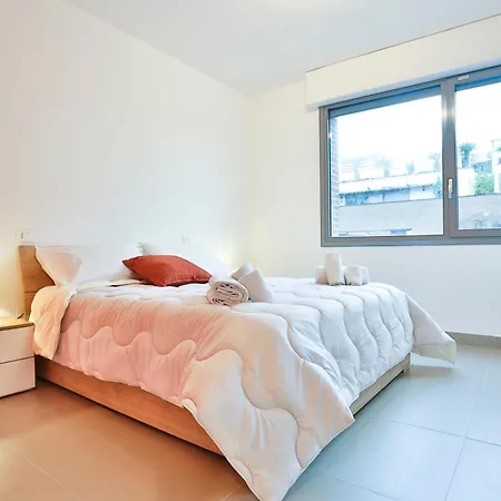 Sebeto Apartments With Parking & Netfilx Naples Exterior photo